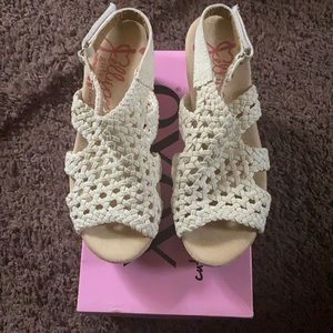 Xoxo cute little girl wedge sandals